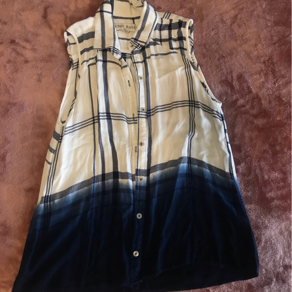 Knox Rose White to Blue ombré Sleeveless Button Up